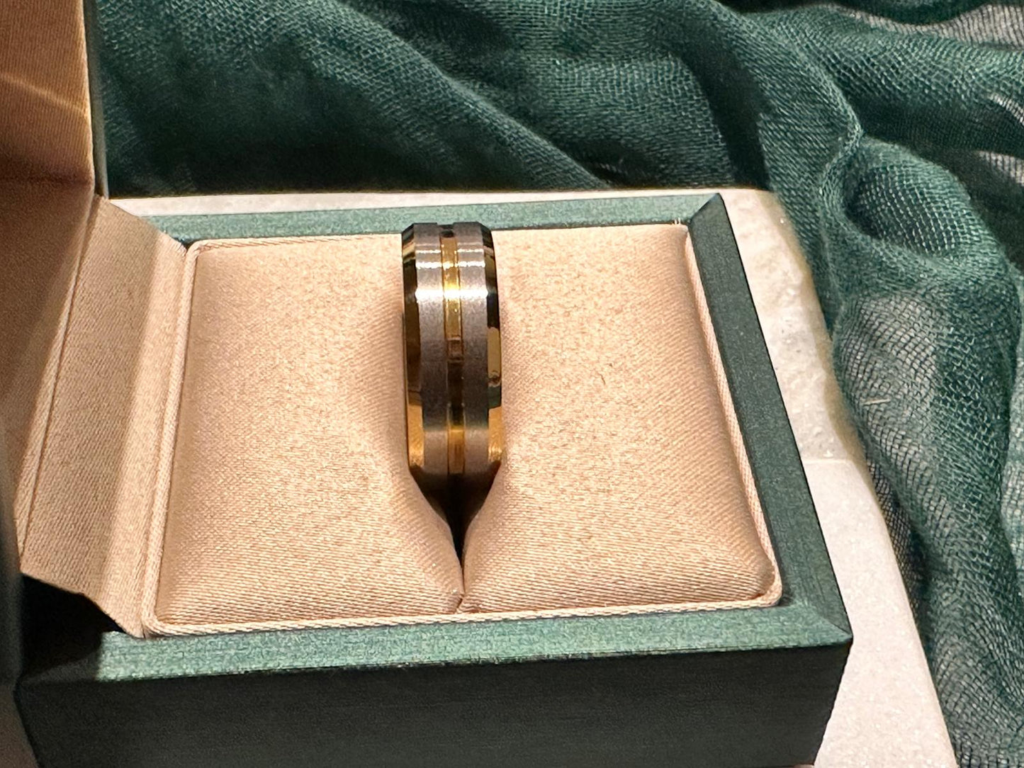 8mm Silver Groove with Zircon & Bevel Edged Tungsten Carbide Mens Wedding Ring